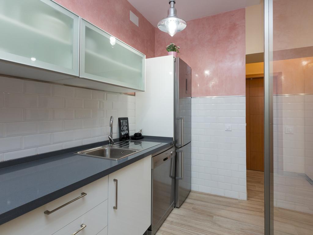 Sebrilla Apartamento Torneo Apartamento Sevilla Habitación foto